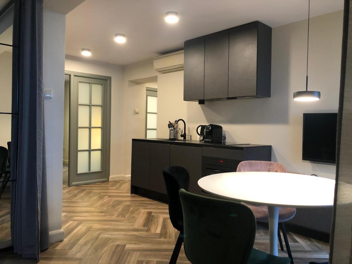 Arte-Locum Apartamenty Przy Rynku Wrocław Kültér fotó