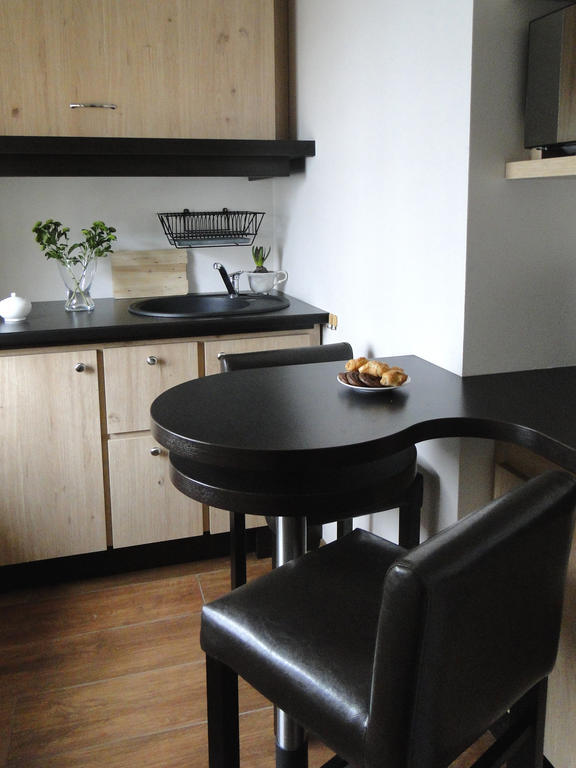 Arte-Locum Apartamenty Przy Rynku Wrocław Szoba fotó